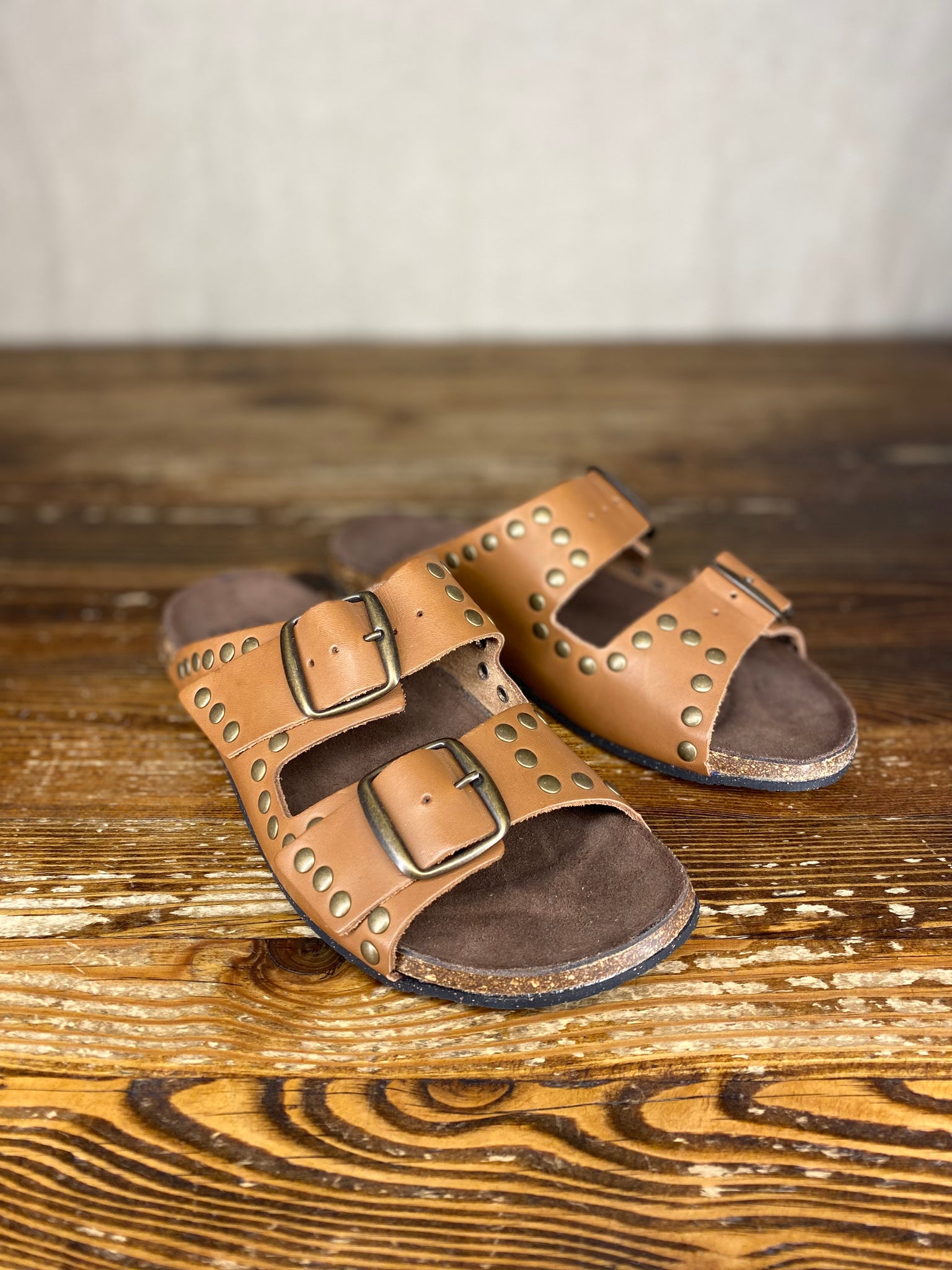 Corsica Rivet Slide - Antico Tan