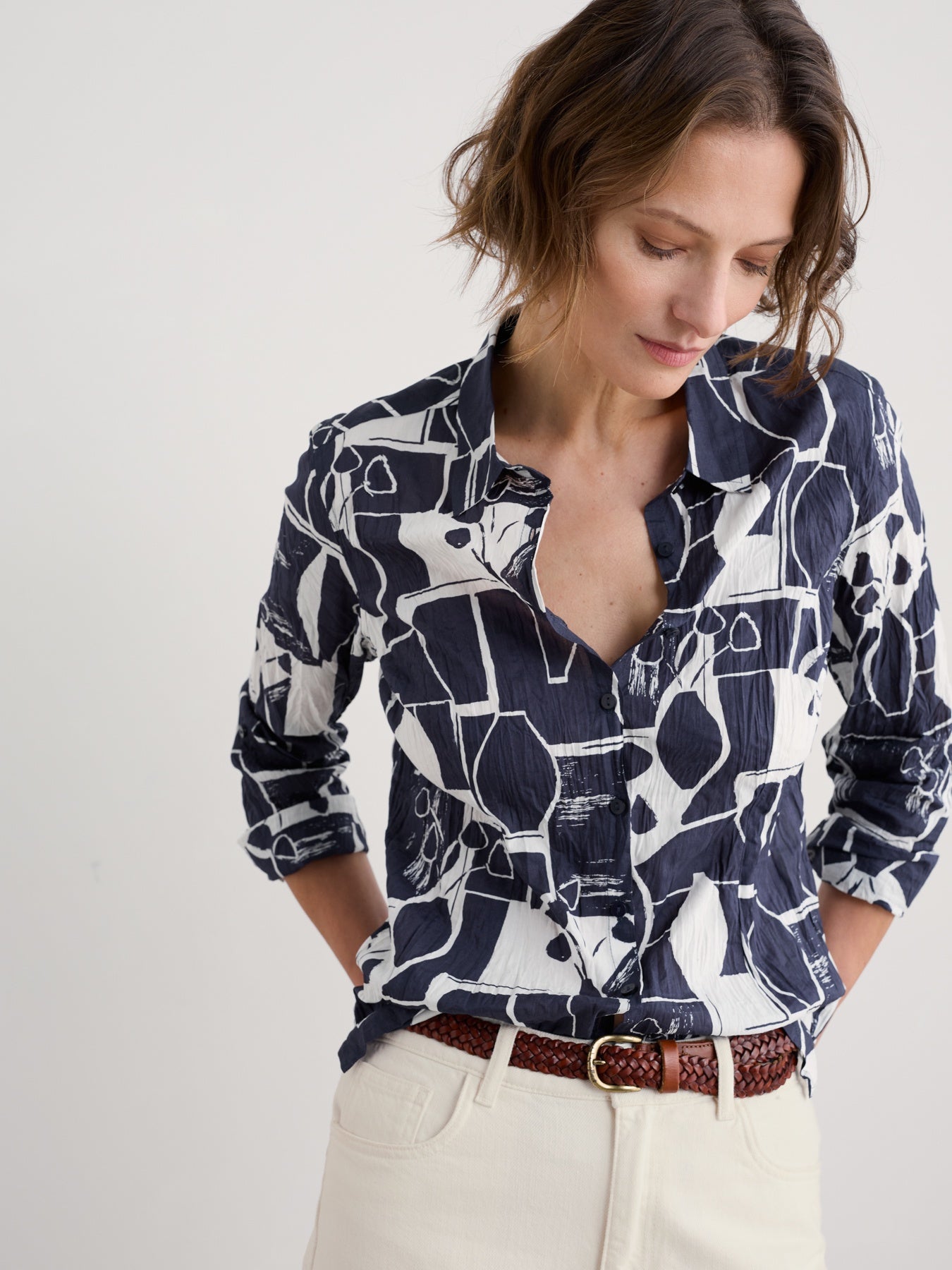 Larissa Shirt - Window Painting Maritime