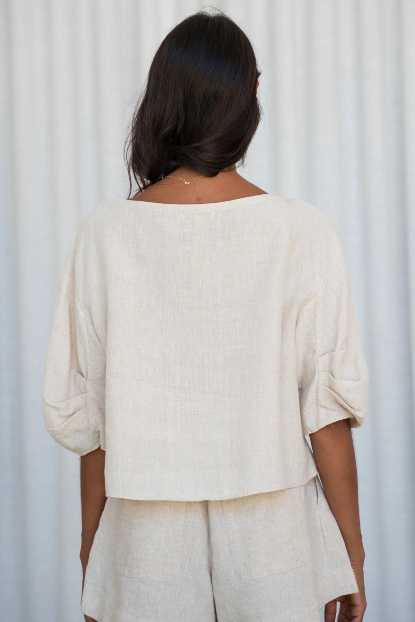 Leia Linen Top - Oatmeal